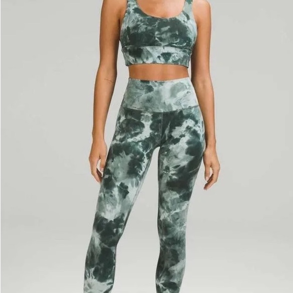 Lululemon Women's Green Tie-Dye Align leggings 25 inch high rise
